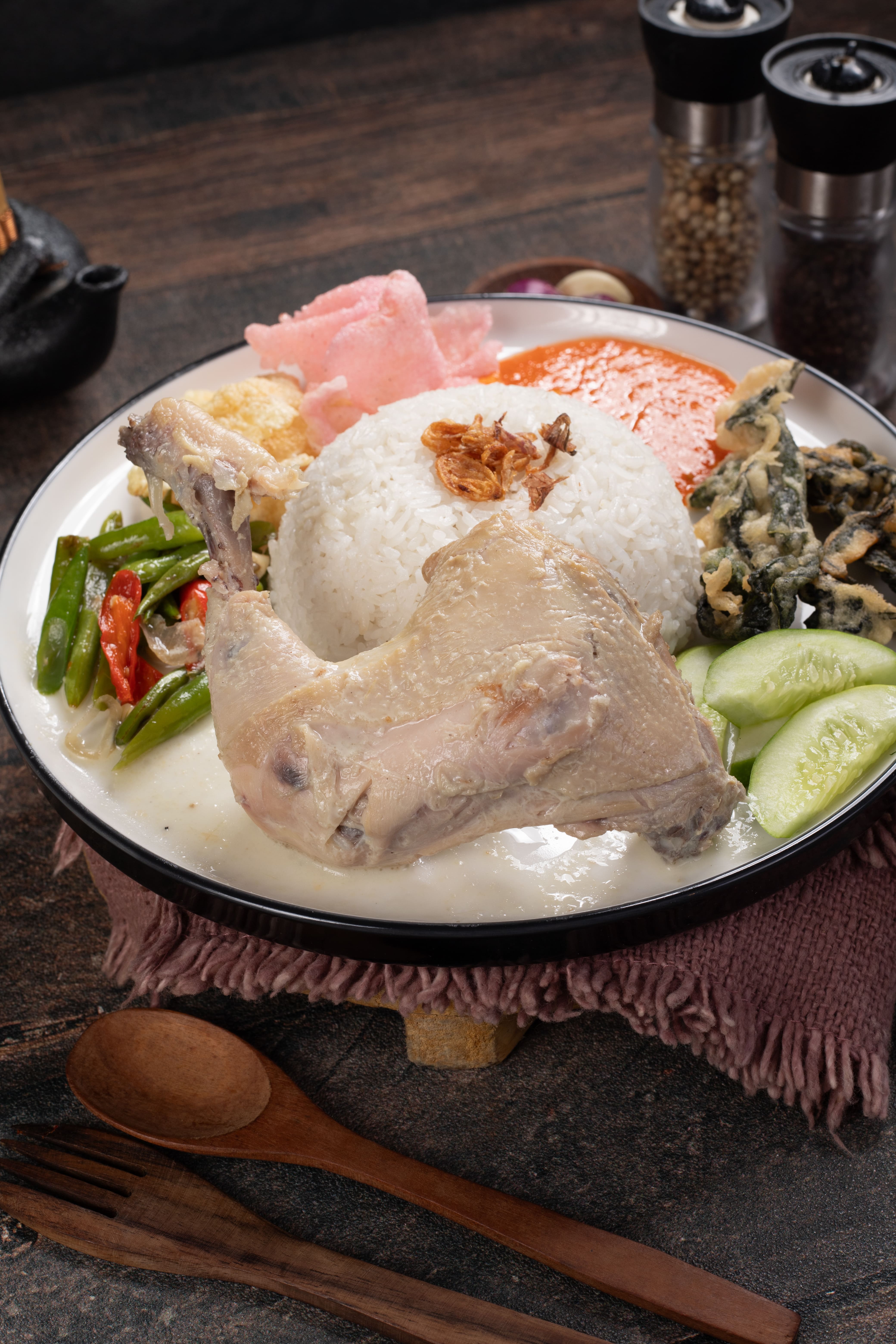 Nasi Ayam Pop